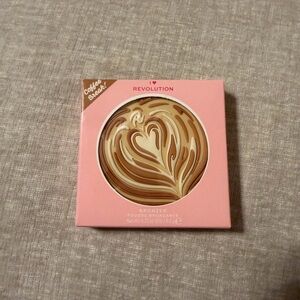 Makeup Revolution Coffee Bronzer